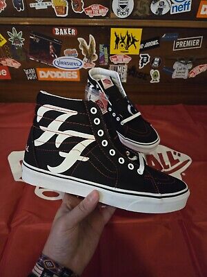 Size 9 - VANS Foo Fighters x Sk8- High 25th Anniversary for Size 9 - VANS Foo Fighters x Sk8- High 25th Anniversary for