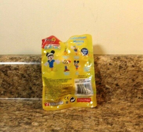 Fisher Price Disney Mickey Mouse Clubhouse Figure Policeman Mickey 3 Inch NEW - Picture 2 of 3