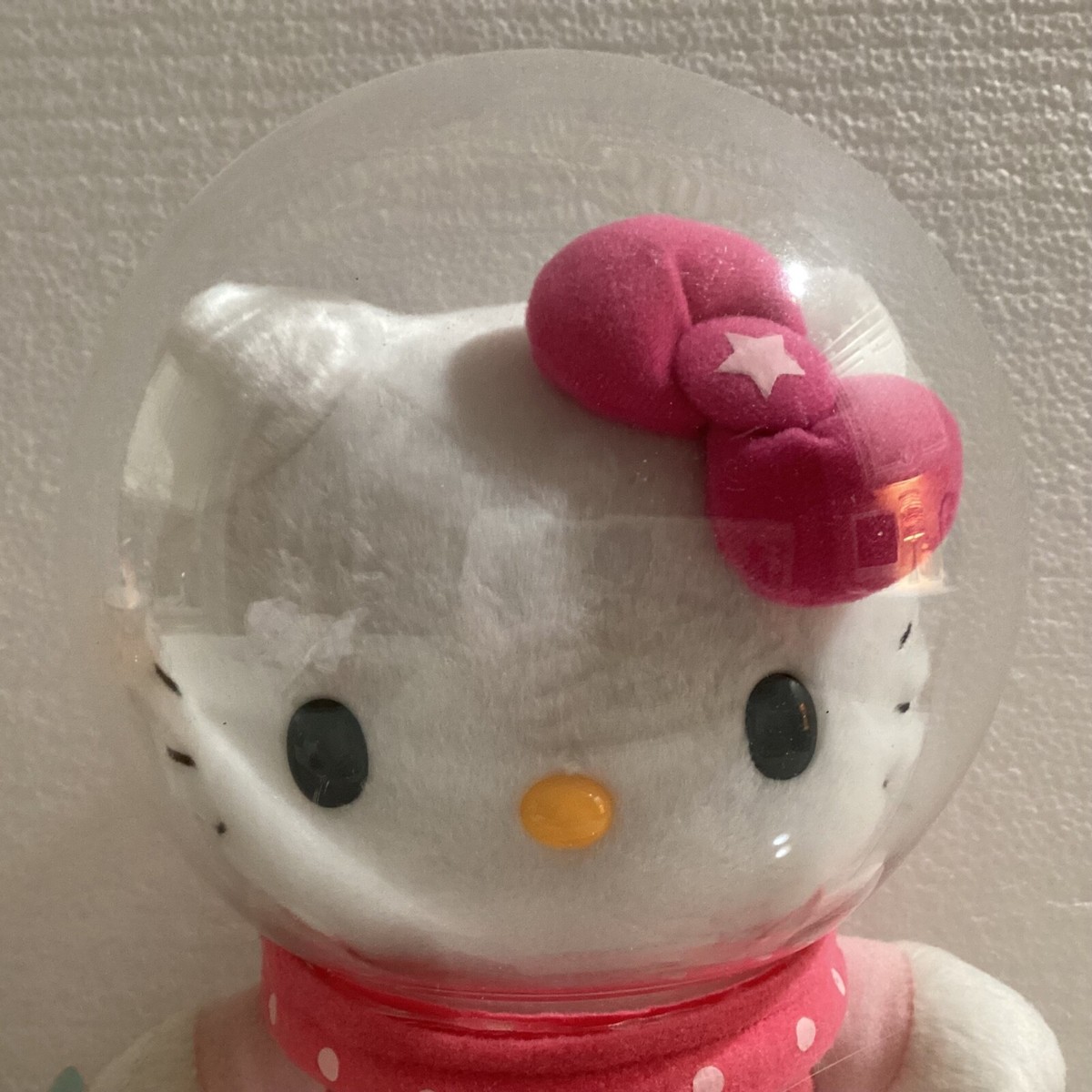 【新品】ハローキティ スミソニアン ぬいぐるみ　NASA アメリカ　宇宙 新品】ハローキティ スミソニアン ぬいぐるみ NASA アメリカ 宇宙