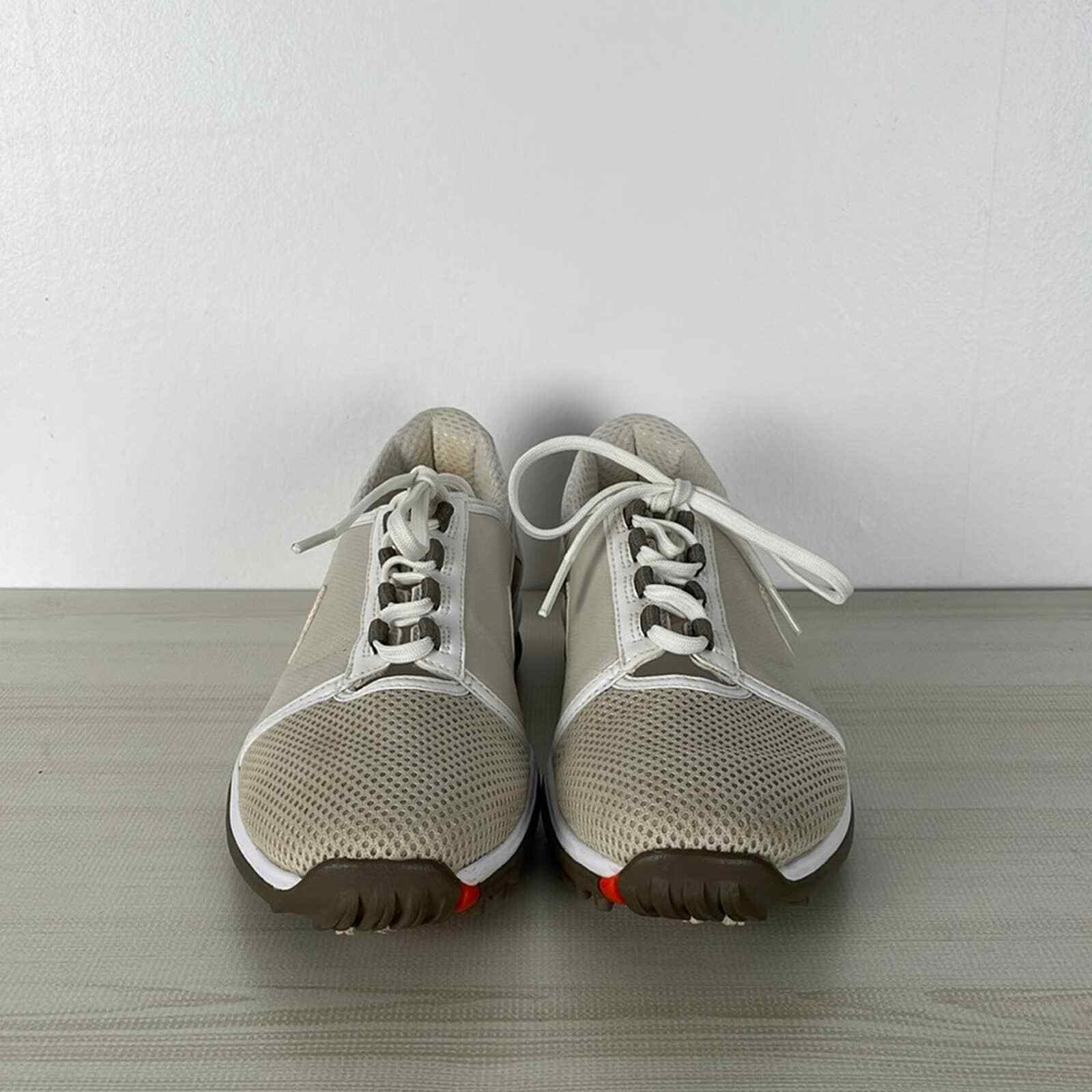 NIKE AIR Golf Shoes Women's size 7 TAC Traction at C… Gem