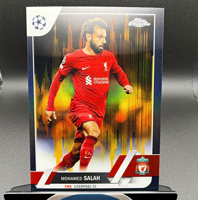 Topps Chrome UEFA 2021-22 Mohamed Salah #71 Liverpool Black Seismic /30