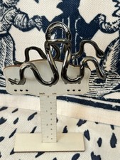 Metal Snake Shaped Claw Clip For Hair In Glossy Gunmetal Gray