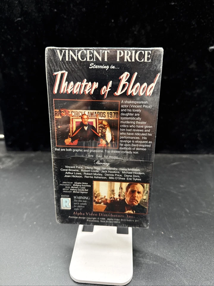 Theater of Blood VHS Tape Horror Movie Rated R Vincent Price 1970's - Image 2 of 3