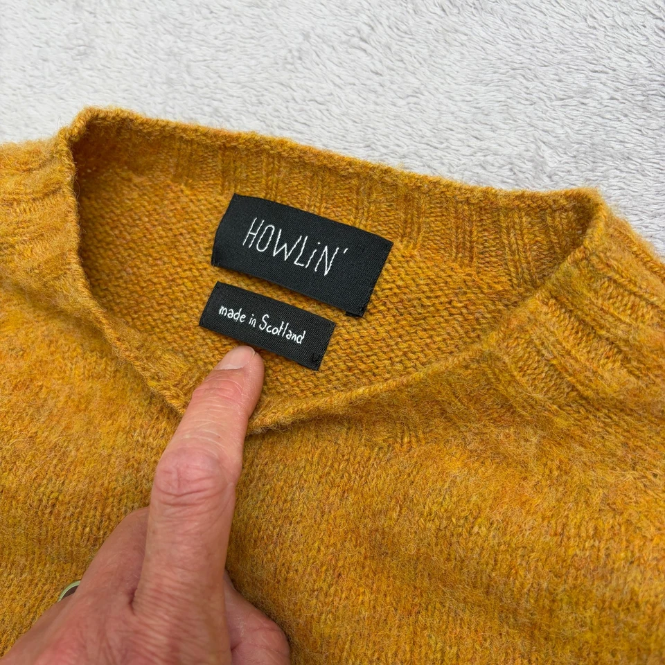 Suéter Howlin' Birth of the Cool de Lana Cuello Redondo Dorado M Hecho en Escocia Slim Hiedra Foto 3 de 4