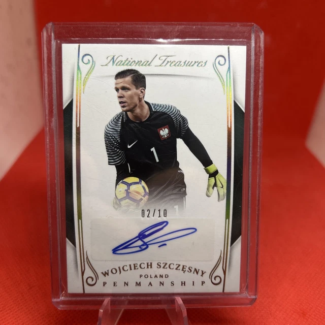 2018 Panini National Treasures Wojciech Szczesny Auto Card Gold /10 Barcelona