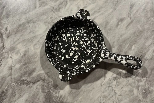 Rare Vtg Griswold Miniature Enamel Cast Iron Skillet Ashtray Black White Speckle