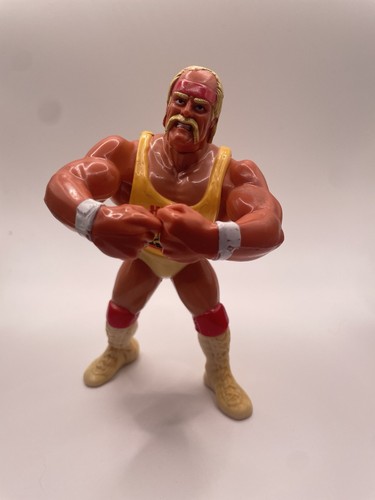Hulk Hogan Figure 1991 Series 2 Titan Sports Hasbr...