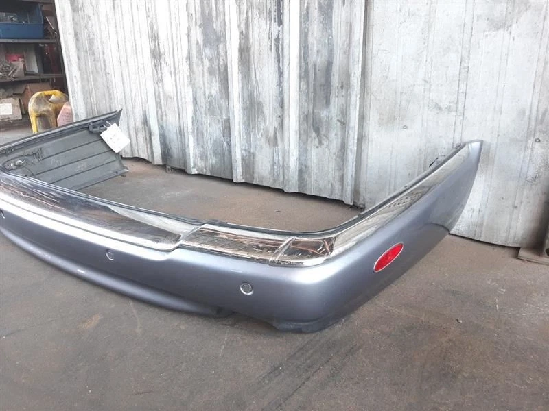 2003 Bentley Arnage Rear Bumper Cover Assembly Red Label Foto 2 de 4