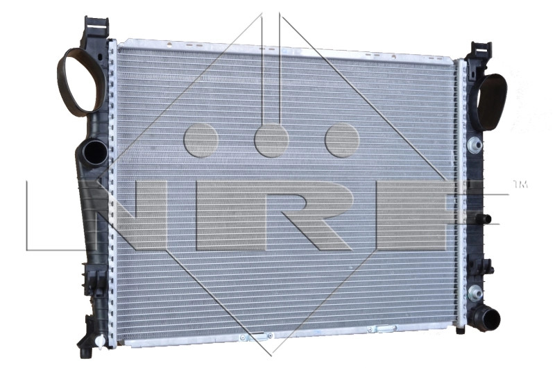 Radiateur de refroidissement moteur NRF pour remplacer une pièce usée
