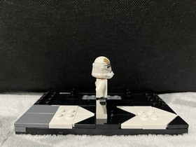 Lego Star Wars Minifigure Clone Trooper Gunner 75182!