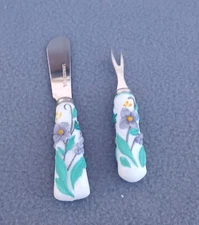 Pfaltzgraff - April - Cheese / Spread Knife & Hors d'oeuvres Fork Set