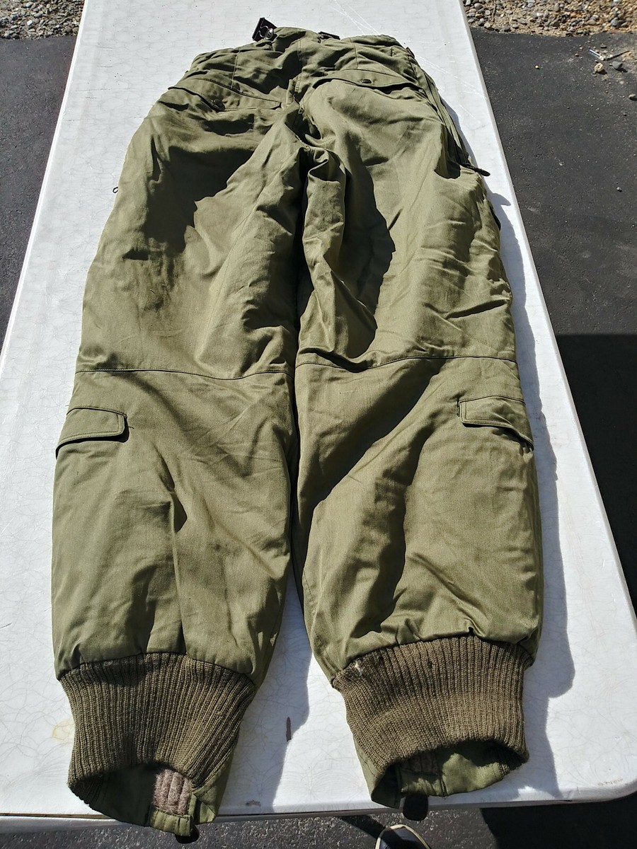 WW2 USAAF A-11A Heavy Flight Trousers w/ Suspenders Size 30 WW2 USAAF A-11A Heavy Flight Trousers w/ Suspenders Size 30