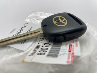 GENUINE TOYOTA Side 1 Button Remote Key Transmitter ASSY Fob