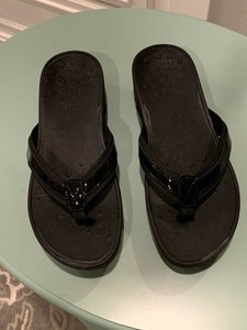 vionic high tide black