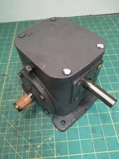 Browning 154U1 Speed Reducer Right Angle 10:1 3/4" Output (Max 1.09 HP)