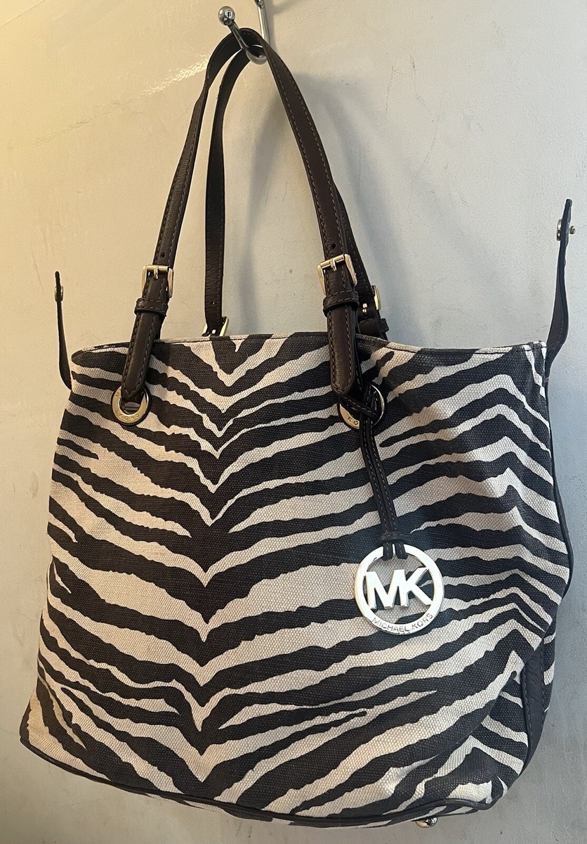 tブランドページ　1.5.6 MICHAEL KORS SHOULDER TOTE TRAVEL BAG ZEBRA PRINT BROWN LEATHER