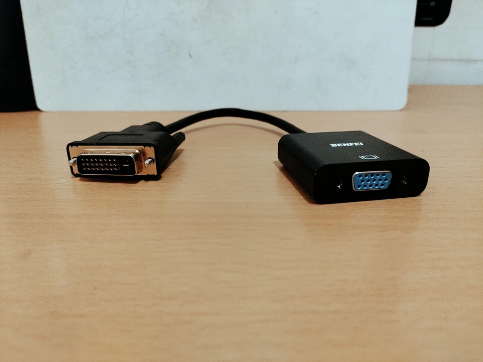 Benfei VGA to DVI-D Adapter Excellent For Gaming, IPS Monitors & Graphics Cards - Image 3 of 3