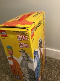 Lego Classic Creative 10704 Box 900 Pieces - Brand New - Sealed