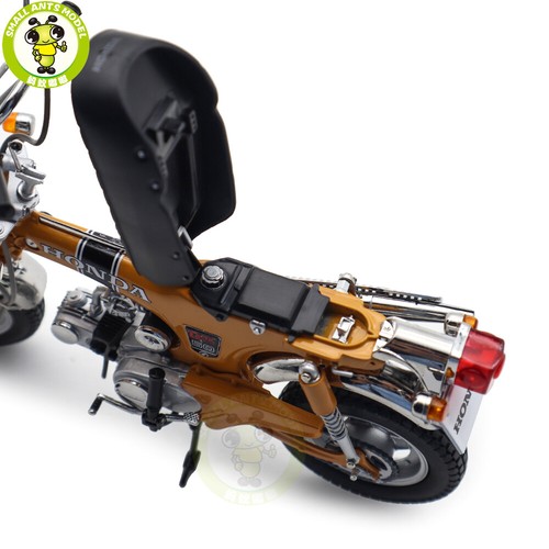 Modelo de coche de motocicleta diecast 1/10 Honda DAX ST50 1969 EBBRO - Imagen 25 de 40