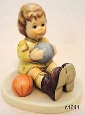 Hummel Goebel 1998/99 Club At Play Exclusive Edition Hum 632 TMK7 Figurine