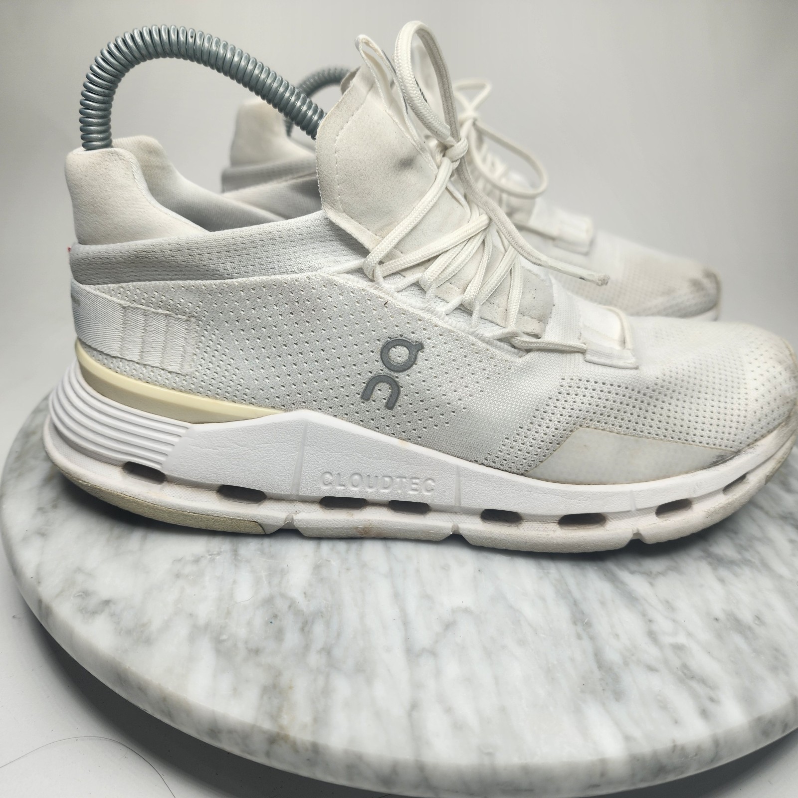 On Cloud Cloudnova Running Athletic Shoes All Whi… - image 1