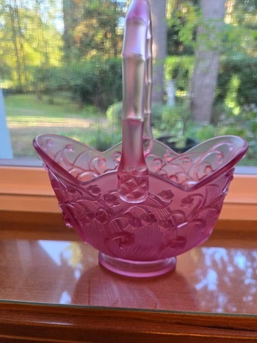 Fenton Amethyst Purple Basket Bowl Art Glass Lily Of The Valley