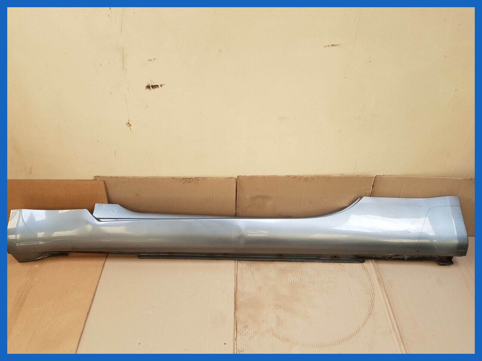 Nissan 350Z 03-09 Side Skirt Sinistra Argento 76853 0D040