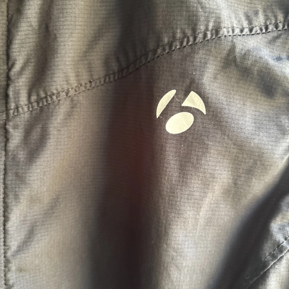 Chaleco Bontrager Negro con Cremallera para Correr Mujeres Talla L Malla con Bolsillo Bajo con Cremallera Trasera Foto 4 de 4