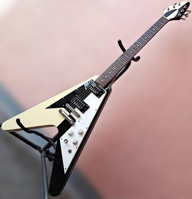 ■EDWARDS E-FV-125WB DOT FLYING V エドワーズ Edwards E-FV-125WB Dot Flying V 2.7kg Electric Guitar Shipping