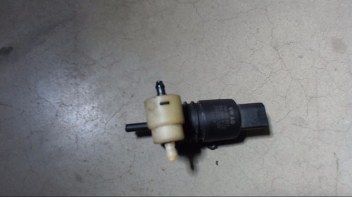 Scheibenwaschpumpe Waschwasserpumpe 1K6955651 Skoda Fabia 1.4 TDI Combi Bj 2007