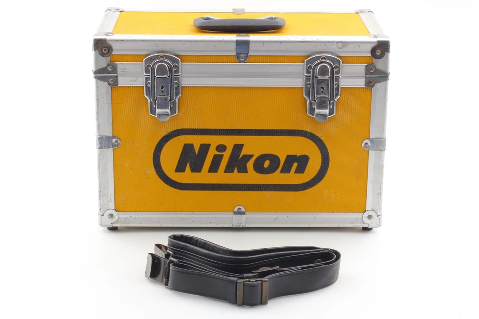[N MINT] Nikon Vintage Yellow Aluminum Camera Carry Hard Case Trunk From JAPAN - Image 2 of 4