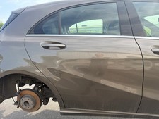 T&uuml;r hinten rechts Mercedes W176 A-Klasse 893 Monolithgrau A1767300205