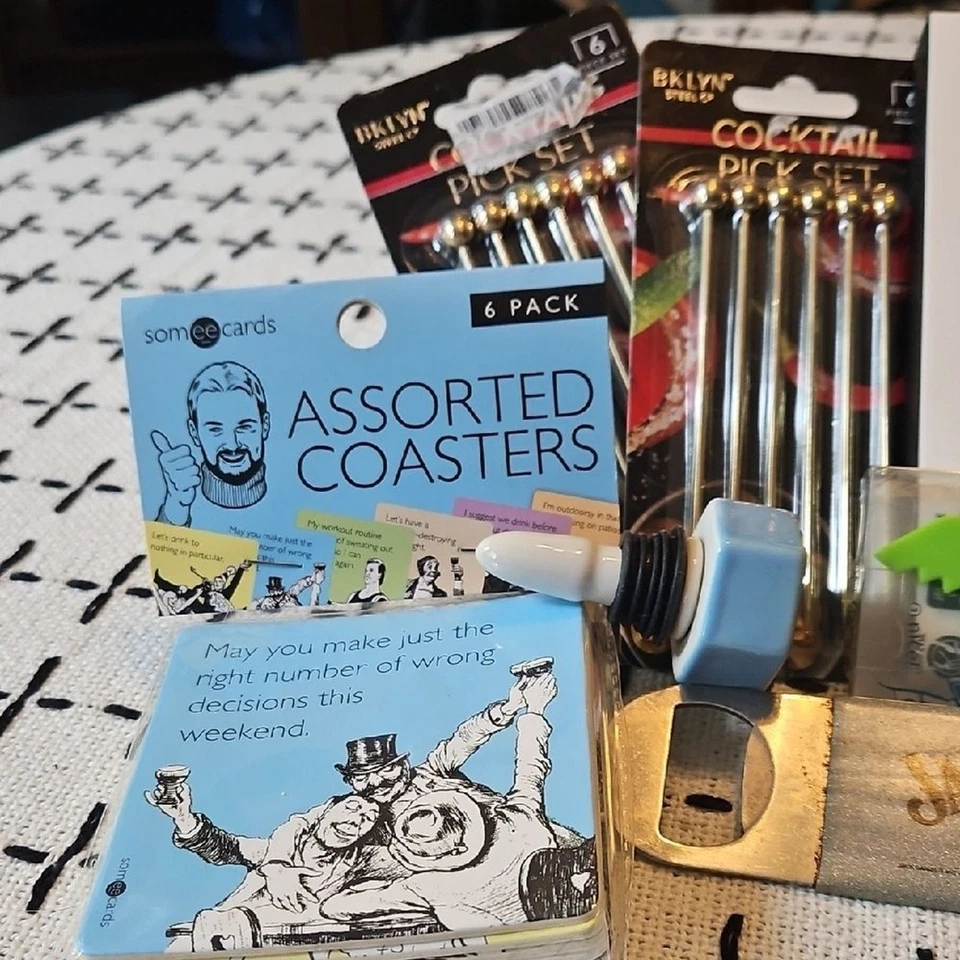 Unique Collection of Small Bar Accessories - Image 3 of 4