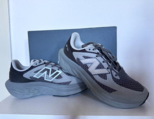 New Balance Herren Sneaker/Laufschuh Grau/Schwarz Mesh Low Top EU 38,5 …