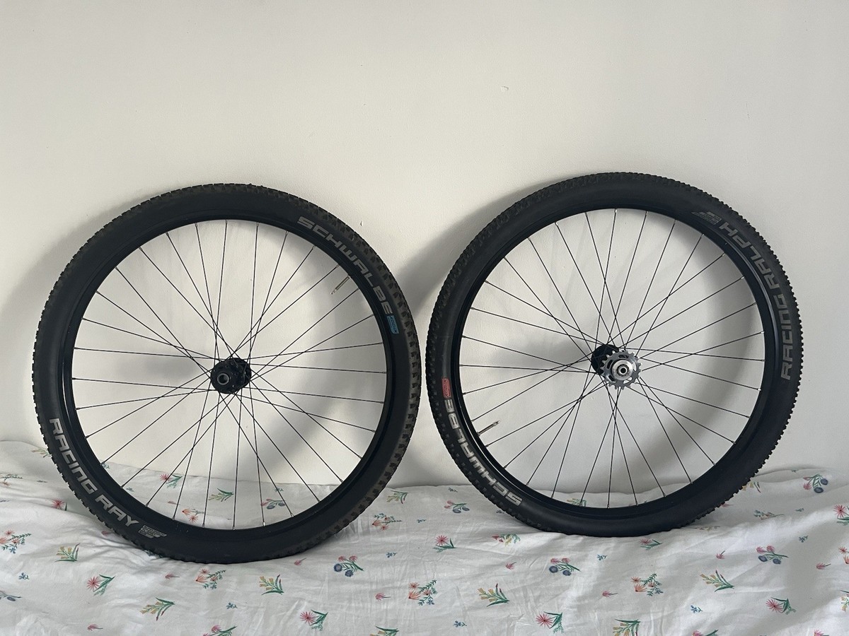 Croydon 29er single speed wheelset Hope Schwalbe Sapim Tannus