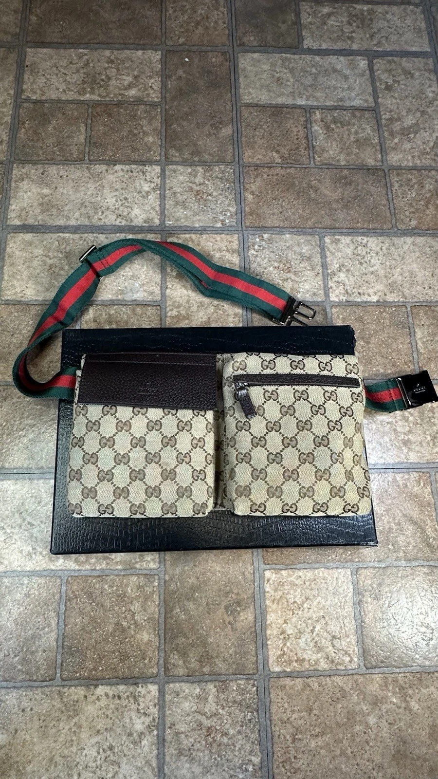Sac en toile GUCCI GG taille pochette épaule sac banane