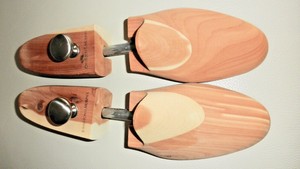 johnston and murphy shoe trees