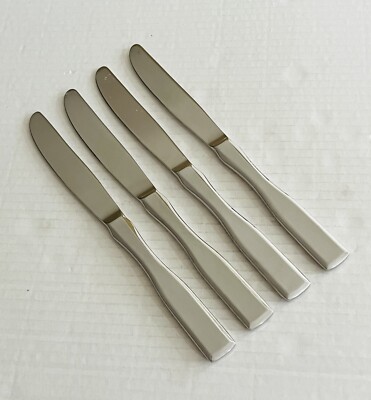 Reed & Barton Select Stainless Indonesia Tuckahoe 4 Dinner Knives 9 1/4 