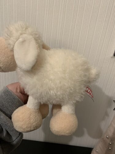 Peluche de oveja Nici Jolly Mah crema de pie - Imagen 3 de 7