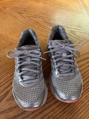 Woman's ASICS Gel- 1140 Running Shoes Pink/Gray  Women's US Size 6