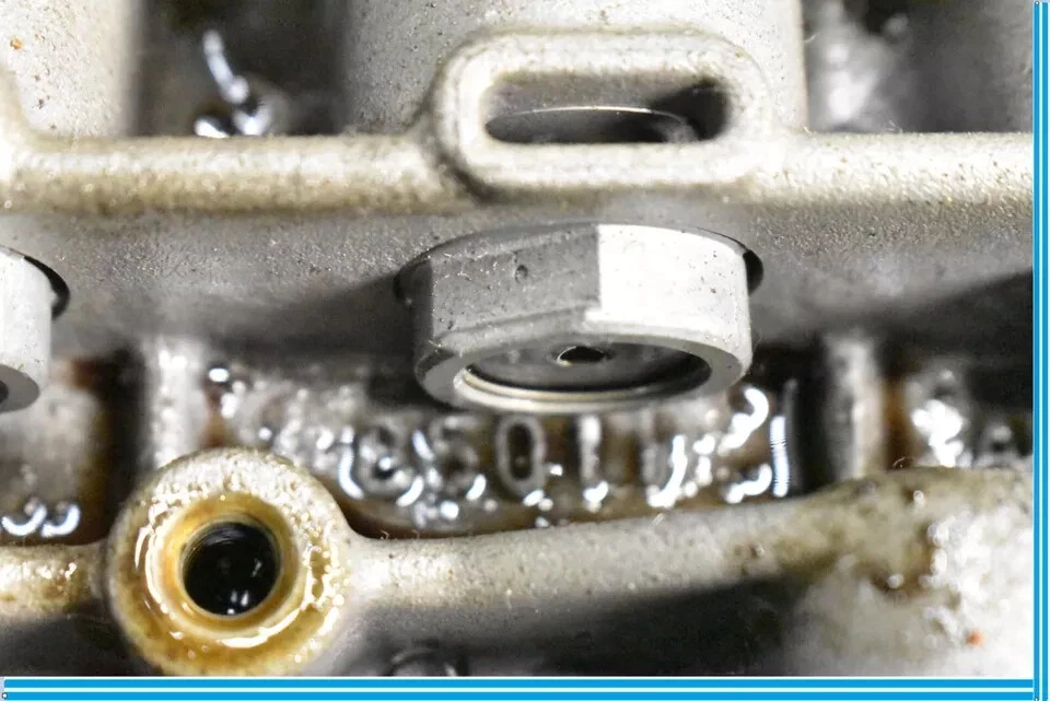 11-18 Porsche Cayenne 958 Transmission Valve Body Mechatronic OEM - Image 4 of 4