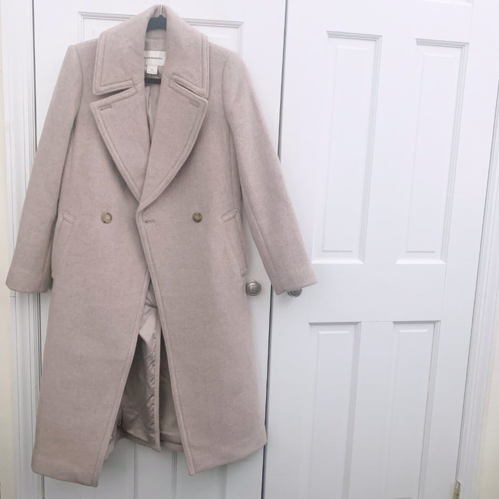 Club Monaco Daylina Coat in Almond image 9