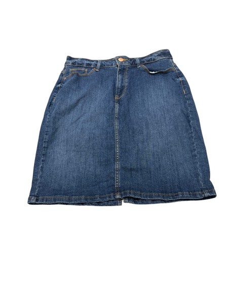 Target Womens size 12 Blue Denim Jean Skirt Good Condition