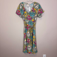 New Loft Pink, Yellow, and Blue Patterned Short Sleeve Midi Dress with Belt 6