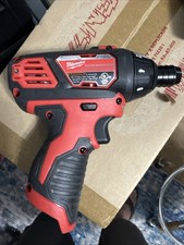 Milwaukee M12 2401-20 Bezprzewodowy wkrętak sześciokątny 1/4" (tylko narzędzie) 12V