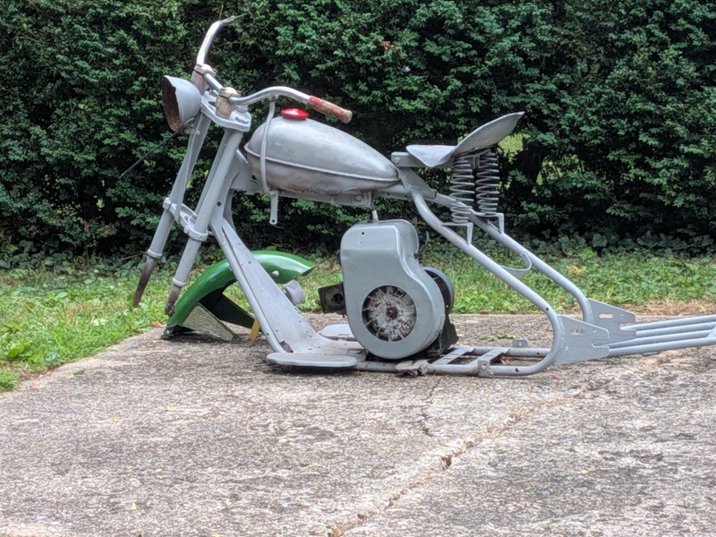 Cushman Vintage Motor Scooter Project w/ Engine & Fuel Tank, Gray/Green
