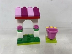 LEGO 41026 FRIENDS: Sunshine Harvest Complete W/ Manual Olivia