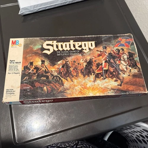 Vintage Stratego Board Game Milton Bradley 1986~Complete