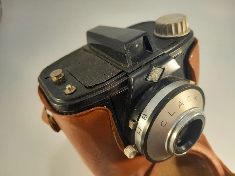 Vintage Working AGFA CLACK Werk AG 120 Roll Film Camera & Case - Image 4 of 4