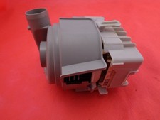 Bosch / Siemens Umwälzpumpe Pumpe Motor Heizung Geschirrspüler  9001227176